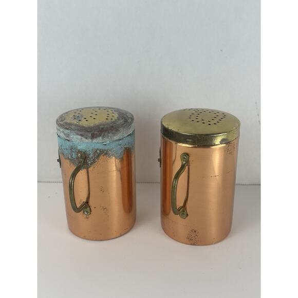 Salt & Pepper Shakers Copper And Brass Set VTG Country Decor - Picture 5 of 6